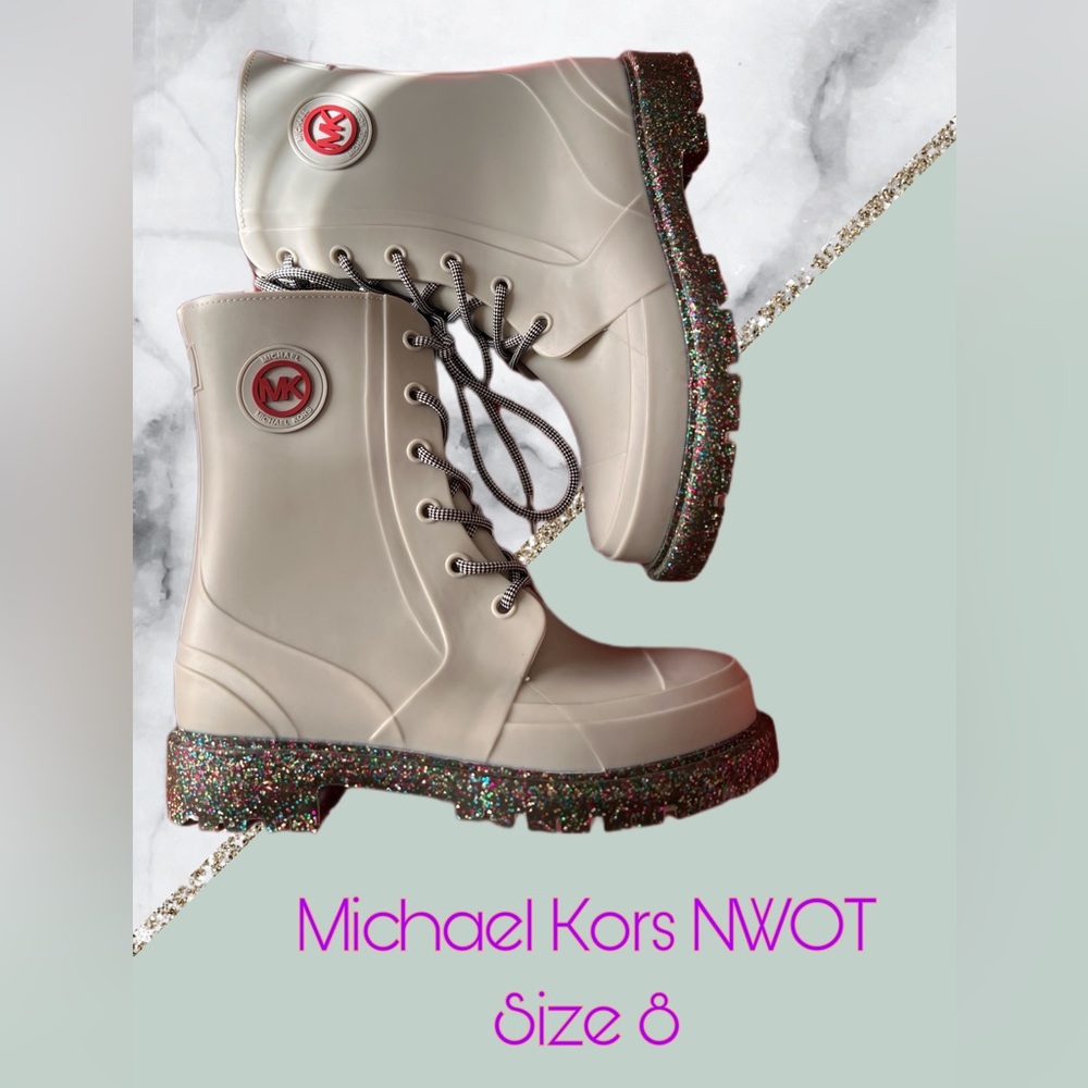 NWOT ❤️ Michael Kors Lace Up Rain boot Size 8 Rain Boots